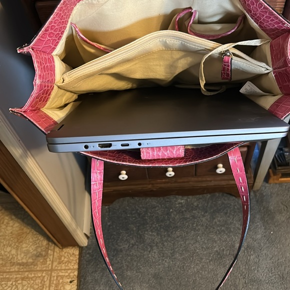 👛🌸Liz Claiborne tote bag 💋 - Picture 7 of 7